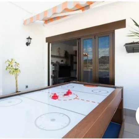 Terrace 607 Los Cristianos. *