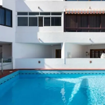 Terrace 607 Los Cristianos. Daire *